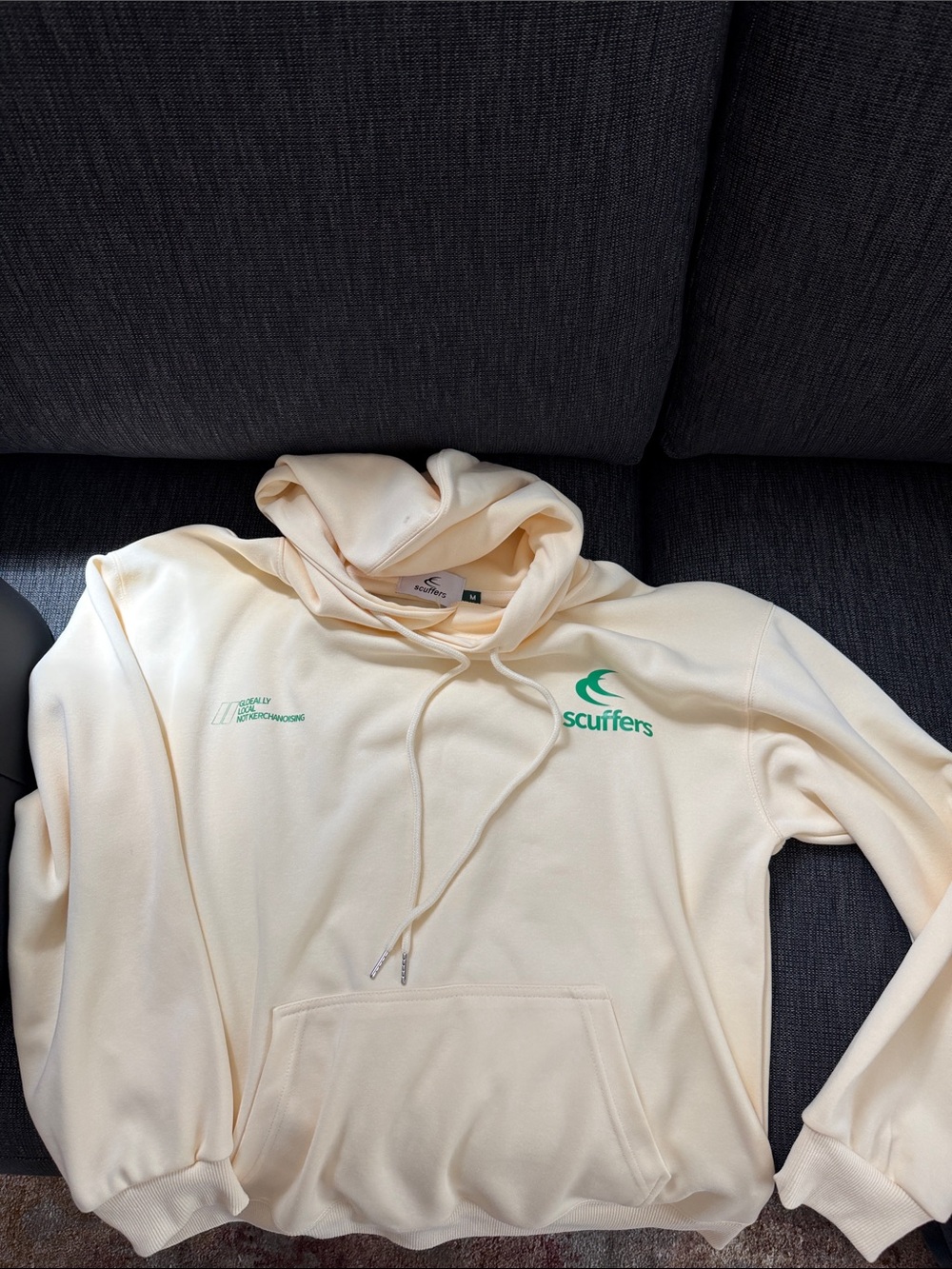 scuffers Globally Ecru Hoodie Cream Logo Hoodie Men's Pullover Sweatshirt SIZE M